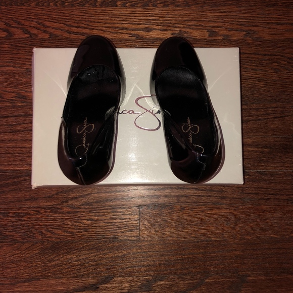 Jessica Simpson Black Patent Close Toed Heels 6M - Picture 6 of 8